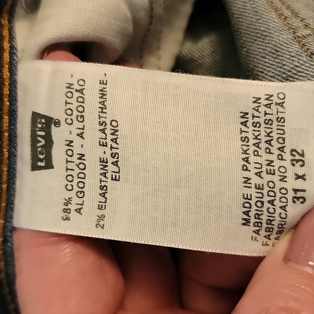 NWT Levi's Classic Straight Leg Jeans Size 31x32 - Picture 13 of 14